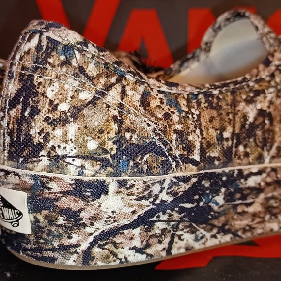 Vans Men's 4.5/Women's 6 Authentic MOMA Jackson Pollock Sneakers VN0A2Z5I18K - Picture 3 of 8